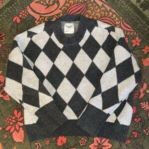 Abercrombie & Fitch Black and White Argyle Sweater